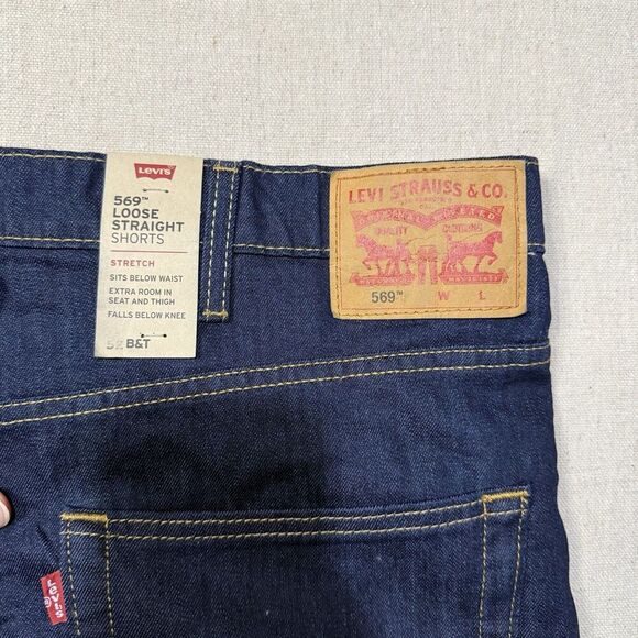 NWT Levis 569 Loose Straight Short Jeans Dark Blue Jorts Mens 52 Big & Tall - Picture 2 of 7